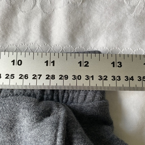 Puma‎ Youth Athletic Gray Running Shorts Long Size Large - Picture 8 of 12